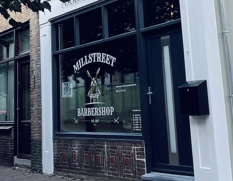 https://ultimate-sign.nl/in-exterieur-barbershop/